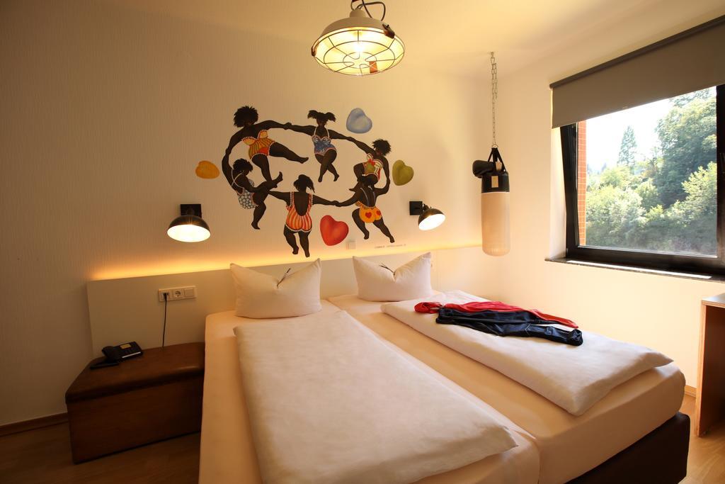 Hotel Haus Schons Mettlach Extérieur photo