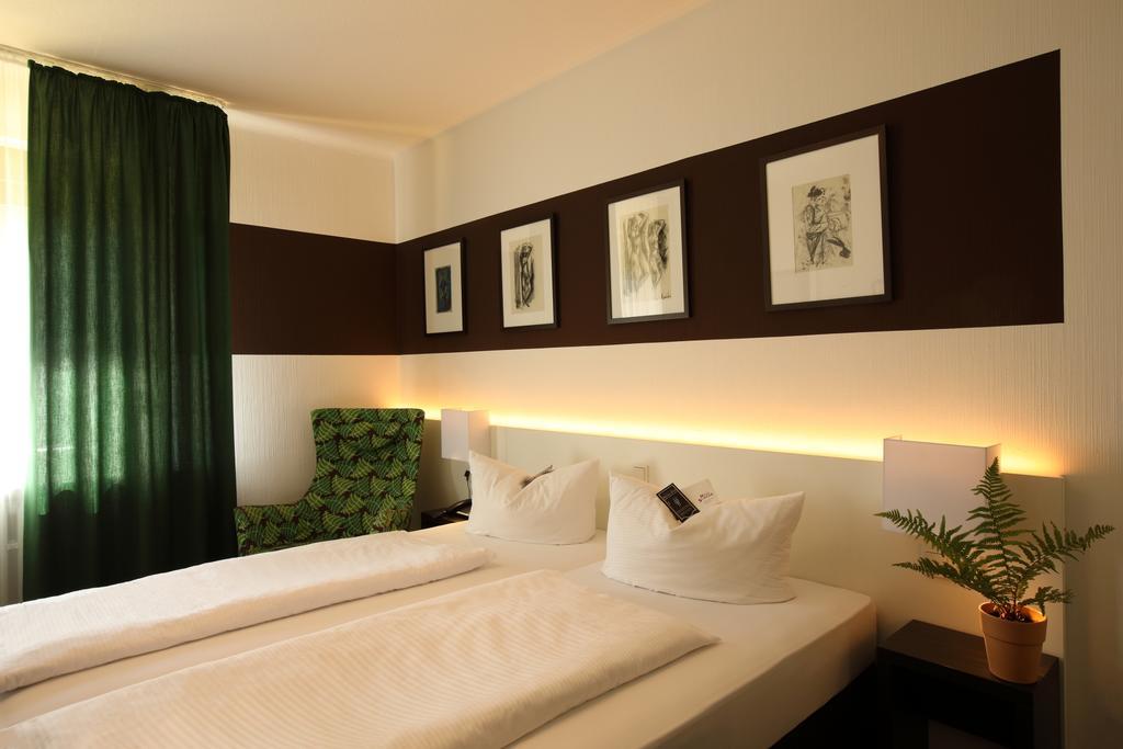 Hotel Haus Schons Mettlach Extérieur photo